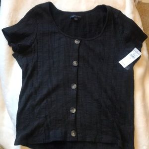 AE Gray Ribbed Button-Down T-shirt